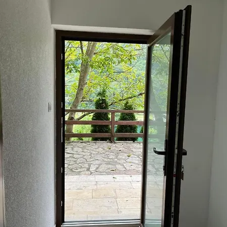 Apartament River View Studio Apartman Bihać